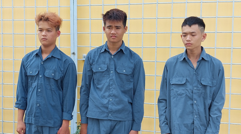 Nhóm cướp trẻ tuổi nhắm vào phụ nữ bị sa lưới