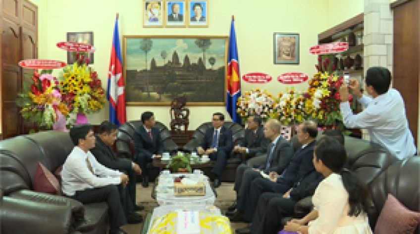 Đồng Tháp chúc Tết Chol Chnam Thmay Tổng lãnh sự quán Campuchia