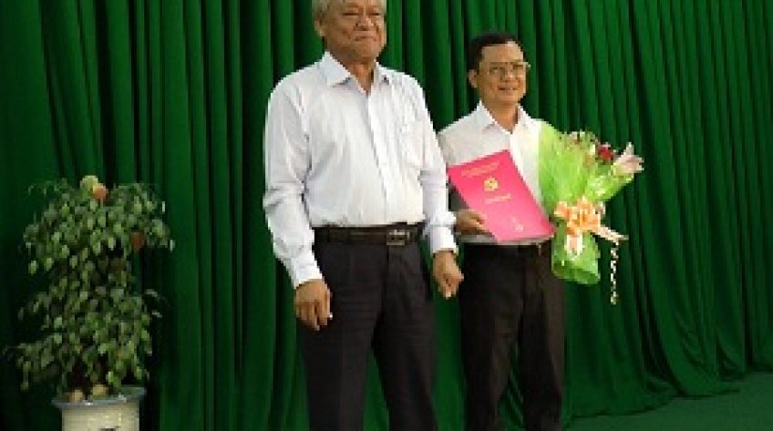 BTV Tỉnh ủy trao quyết định nhân sự tham gia BCH huyện Lai Vung