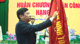 Tặng quà của Bí thư Tỉnh ủy Đồng Tháp cho hộ nghèo