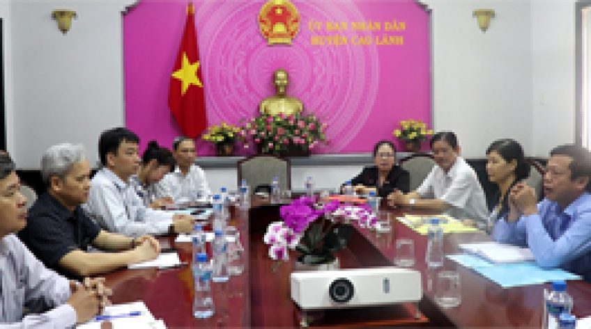 Đoàn công tác Trung ương giám sát điều tra dân số, nhà ở tại huyện Cao Lãnh