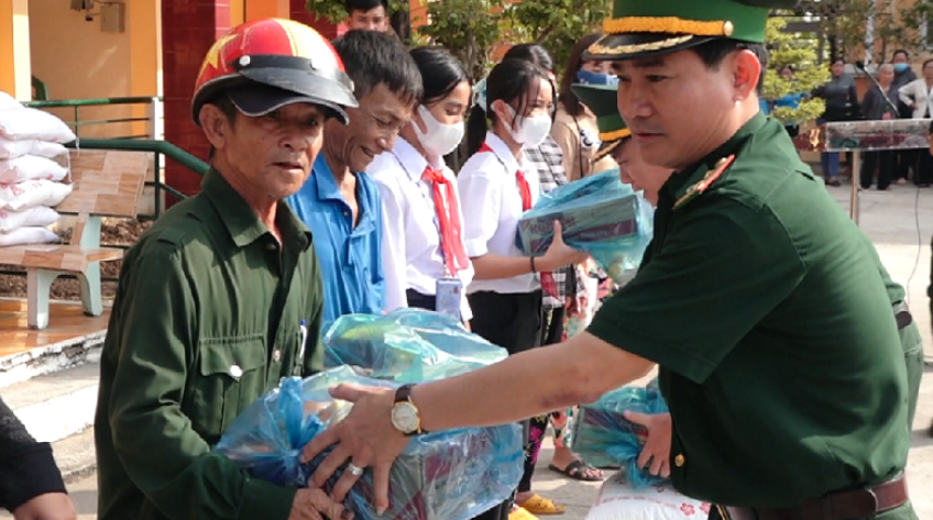 Xuân về với người dân vùng biên giới