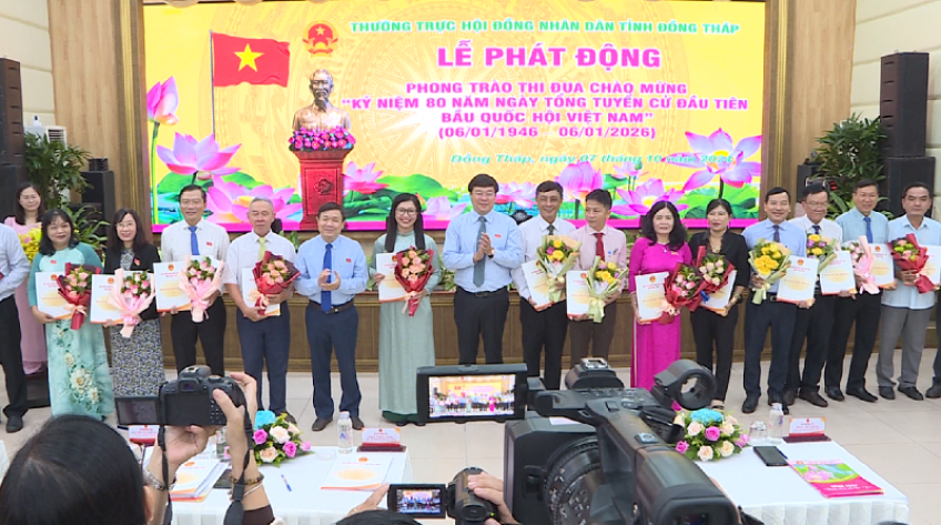Phát động thi đua Người đại biểu nhân dân đất sen hồng
