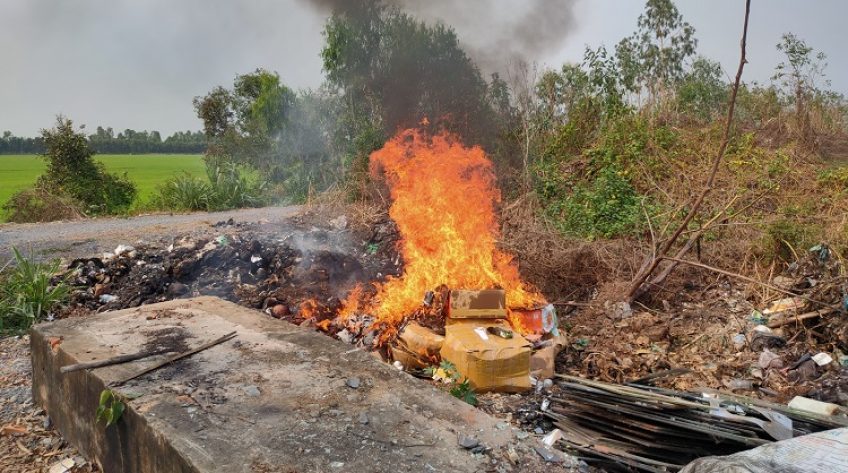 Tháp Mười: Tiêu hủy tang vật vi phạm hành chính