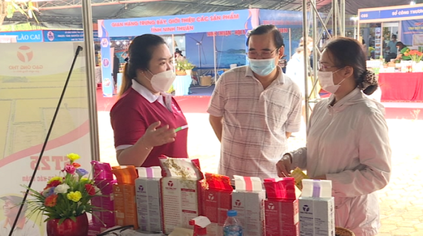 Gạo nội địa khoác lên mình tấm áo mới