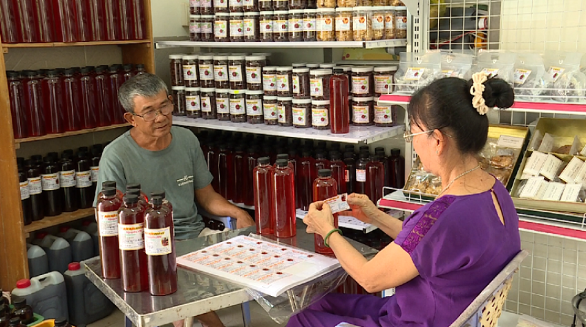 U70 khởi nghiệp với đặc sản mận Hòa An