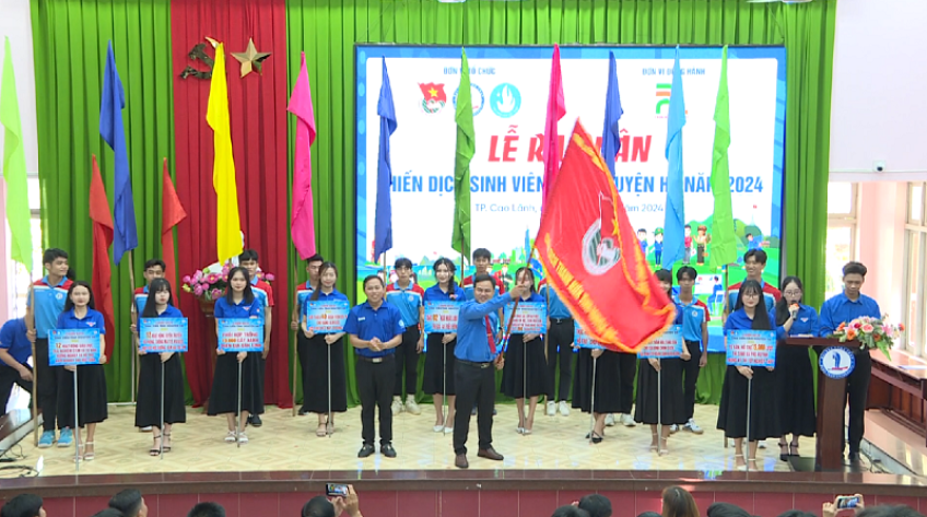 Sinh viên Trường ĐH Đồng Tháp ra quân tình nguyện hè 2024