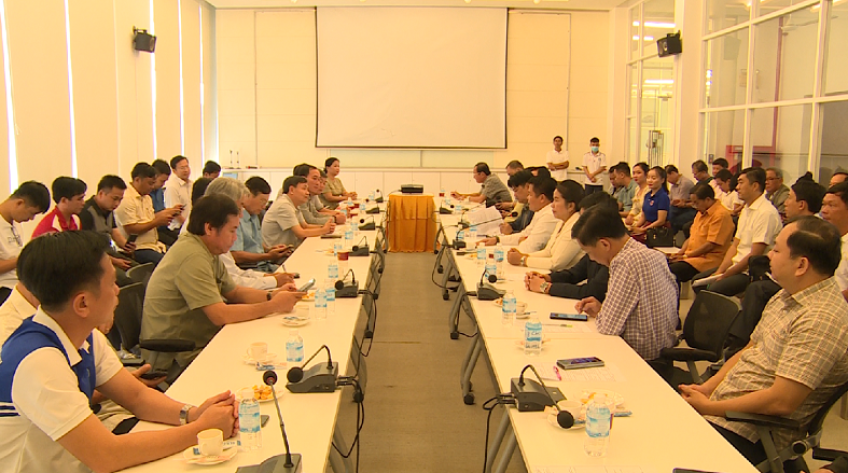 Đoàn tỉnh Đồng Tháp thăm doanh nghiệp Việt tại Lào