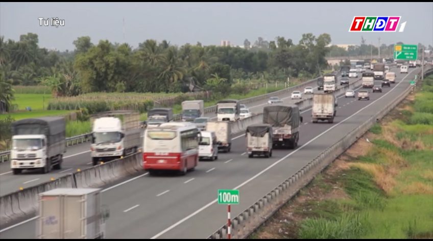 Bộ xây dựng đề nghị Đồng Tháp hỗ trợ vật liệu cho mở rộng cao tốc