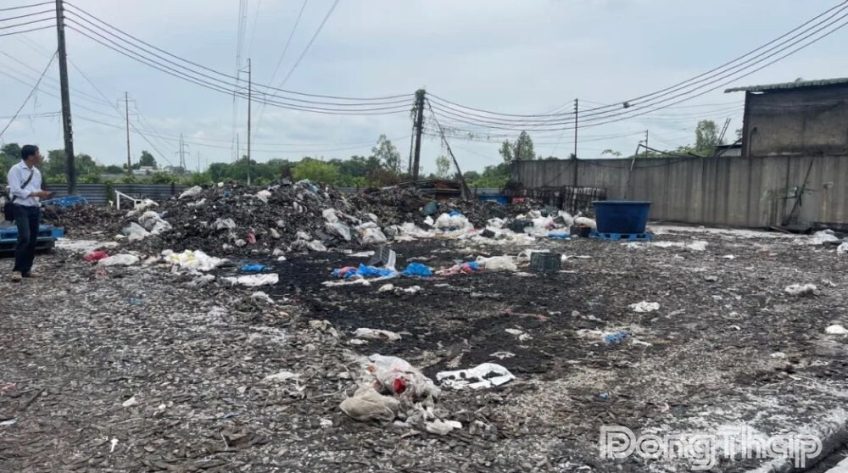 Thải trái quy định trên 200 tấn chất thải rắn ra môi trường