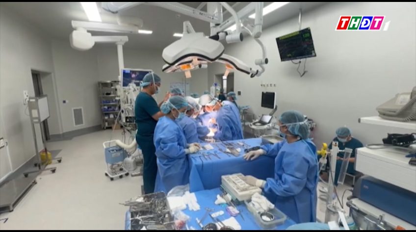 Lần đầu tiên ghép thận thành công tại bệnh viện Nhi Đồng 1