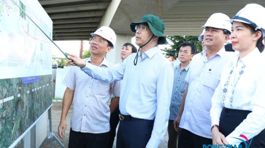 Chủ tịch UBND tỉnh khảo sát tiến độ thi công các tuyến cao tốc trọng điểm