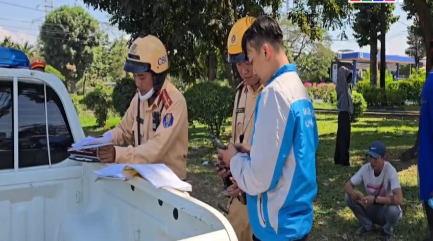 Đề xuất truyền trực tiếp hình ảnh lái xe vận tải về CSGT