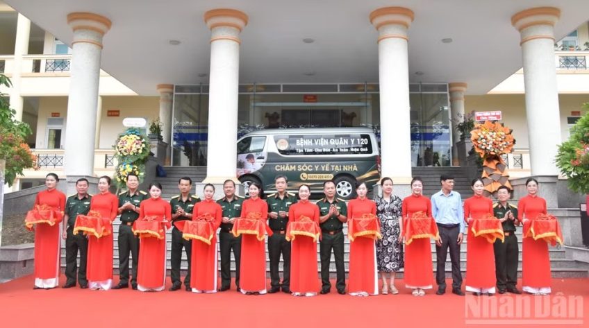Bệnh viện Quân y 120 phục vụ bệnh nhân tại nhà