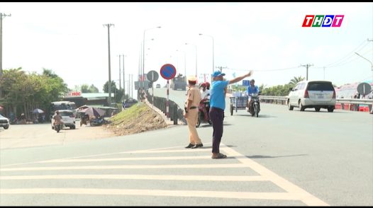 Festival Hoa - Kiểng Sa Đéc: Đông xe nhưng không kẹt