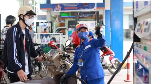 Giá xăng dầu đồng loạt tăng từ 15h00 chiều nay, loại cao nhất 20.150 đồng/lít