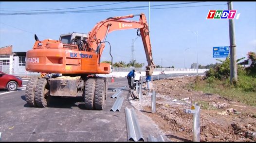 Cao tốc Hậu Giang - Cà Mau lùi thời gian khai thác