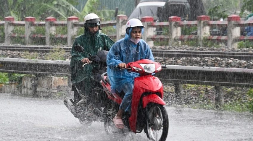 Thời tiết hôm nay (17-7): Miền Bắc có mưa vừa, mưa to và dông
