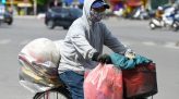 Món quà ấm áp với trẻ em mồ côi