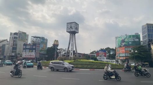 Chiều và đêm 14-8: Mưa dông gia tăng ở Bắc bộ và Nam bộ