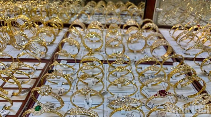 Giá vàng ngày 18/9: Vàng miếng, vàng nhẫn bật tăng cả triệu đồng/lượng