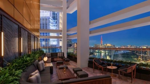 Chọn điểm ngắm pháo hoa tránh chen chúc tại TP HCM dịp 30/4