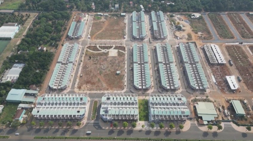 Miễn giảm phí nhà đất, cư trú khi có VNeID mức 2