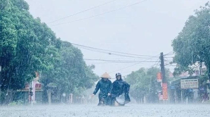 Bắc Bộ, Nam Bộ mưa lớn cục bộ, nguy cơ lốc sét và ngập úng