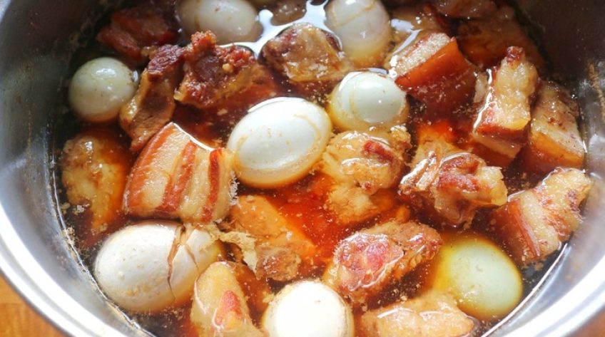 Bún chả, cơm tấm sườn vào top những món thịt heo ngon nhất châu Á