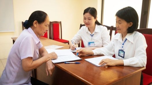 Chính sách, chế độ đối với người tiếp công dân