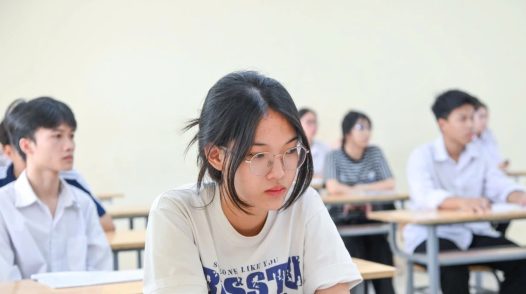 Thi tốt nghiệp THPT: Dự kiến dùng AI hỗ trợ xây dựng ngân hàng câu hỏi thi