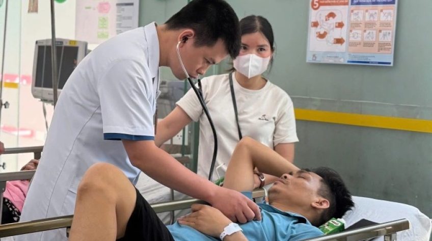 Bác sĩ Bạch Mai chỉ cách sơ cứu đúng khi say nắng, sốc nhiệt