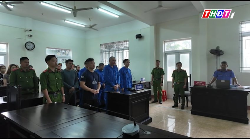 Đánh người sau va quẹt giao thông, 7 bị cáo lãnh án tù