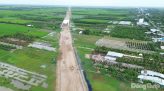 Siêu bão Dolphin giảm cường độ, di chuyển hướng về Trung Quốc