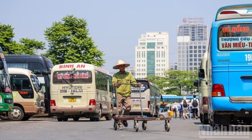 Thời tiết ngày 26/10: Nắng nóng tiếp diễn tại nhiều khu vực trên cả nước