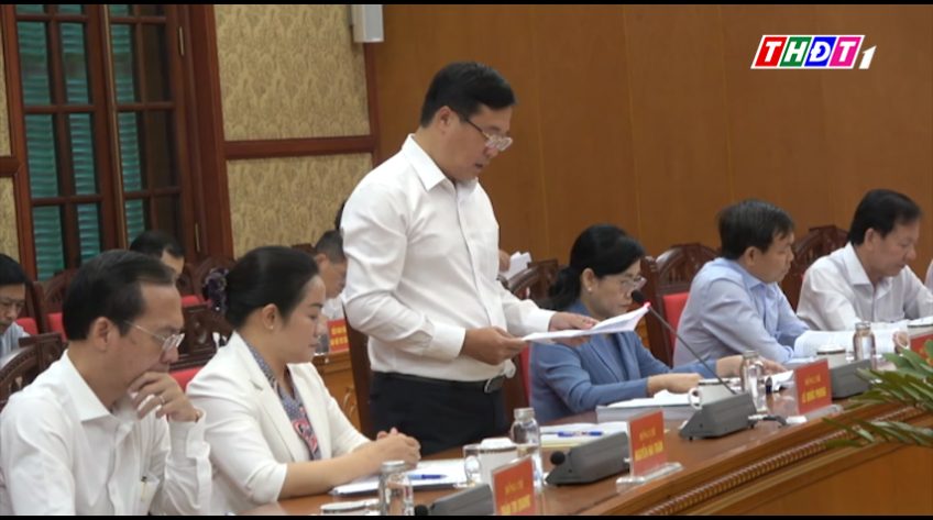 Bộ chính trị làm việc về chuẩn bị Đại hội Đảng bộ tỉnh Đồng Tháp
