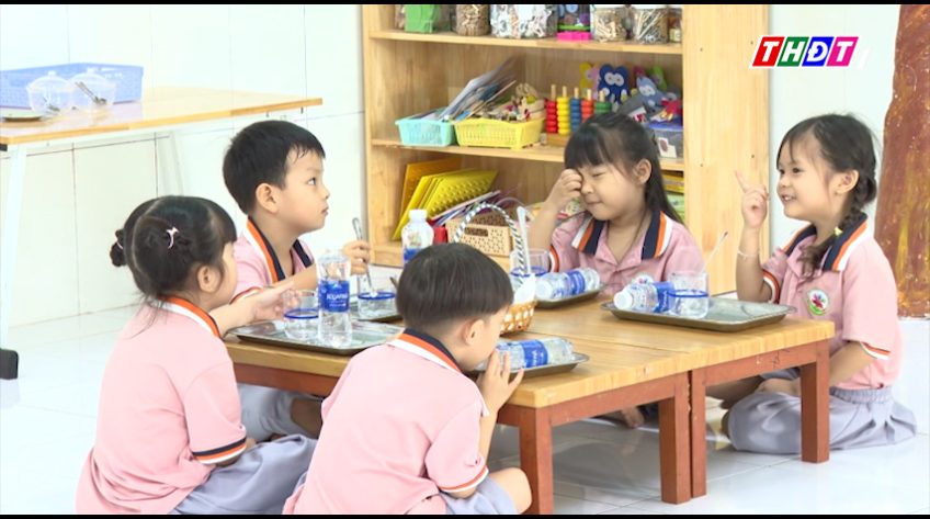 Một ngày của cô giáo mầm non