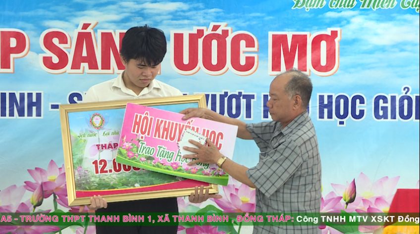 Thắp sáng ước mơ - 17/10/2025: Học sinh Nguyễn Hoàng Quân