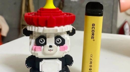 Hút thuốc lá điện tử bị phạt tới 5 triệu đồng