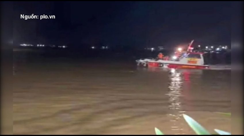 Đồng Tháp: Ca nô tự chế va chạm đò ngang, 1 người mất tích
