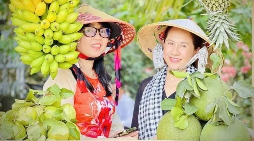 Nhộn nhịp du lịch miệt vườn
