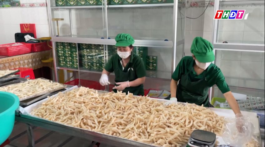 Đặc sản dừa sáp 