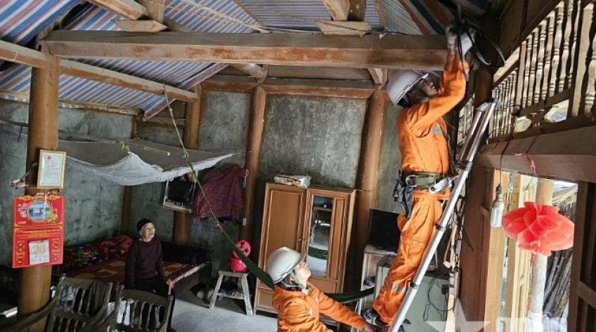 Giá điện giờ cao điểm: Cần tính đủ yếu tố dân sinh