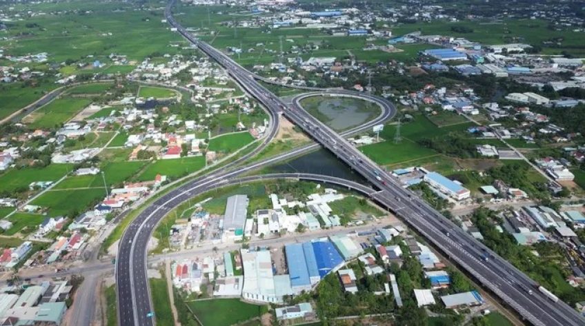 Đề nghị hỗ trợ nguồn vật liệu mở rộng đường cao tốc TPHCM - Trung Lương - Mỹ Thuận
