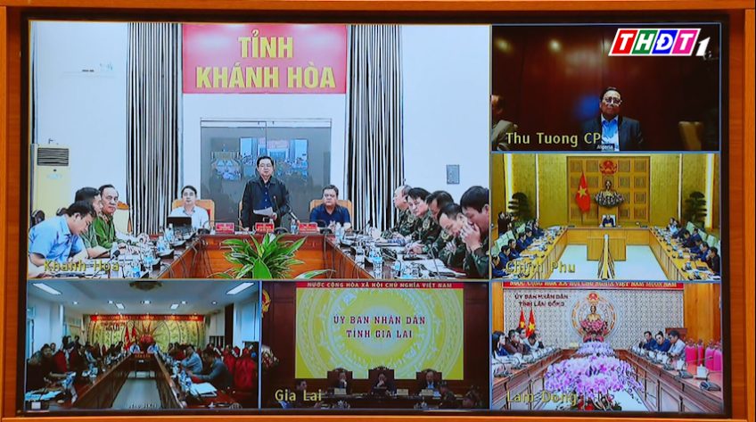 Thủ tướng hợp khẩn trực tuyến từ Algeria về ứng phó bão lũ