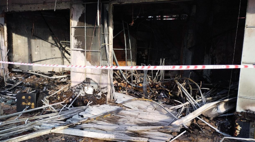 Hỏa hoạn thiêu rụi tài sản của 1 shop quần áo vào sáng sớm