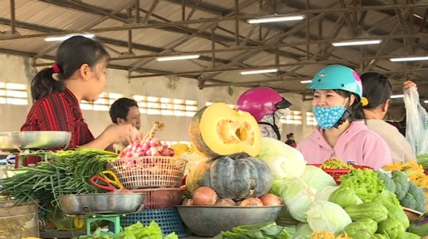 Người dân còn thơ ơ với các quy định phòng dịch