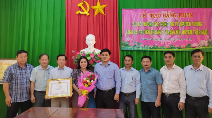 Đài Truyền thanh xã Thanh Mỹ nhận Bằng khen của Bộ trưởng Bộ TT&TT