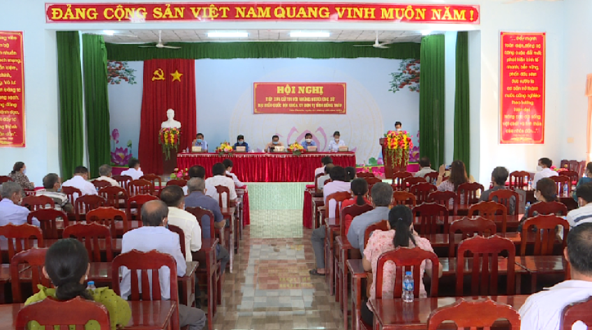 Ứng cử viên đại biểu Quốc hội tiếp xúc cử tri huyện Tháp Mười, Lai Vung