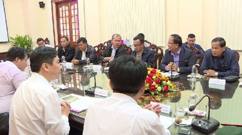 Lãnh đạo tỉnh Đồng Tháp và Pray veng trao đổi hợp tác thương mại, phòng chống ma túy